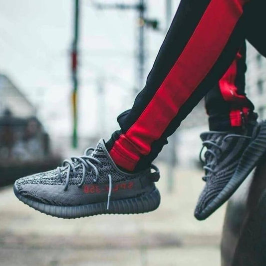 أديداس ييزي 350 V2 بيلوغا